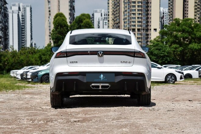 Changan Uni-V iDD-6