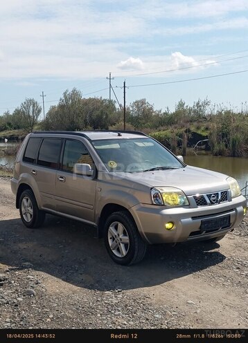 Nissan X-Trail 2005, 211,300 km - 2.5 l - Salyan
