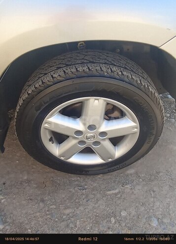Nissan X-Trail 2005, 211,300 km - 2.5 l - Salyan