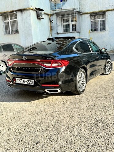 Hyundai Grandeur 2018, 123,700 km - 2.2 l - Bakı