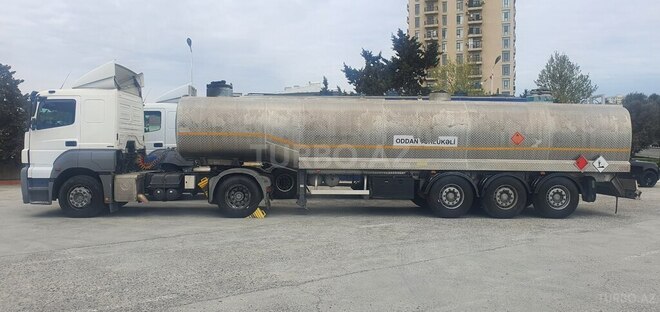 Mercedes Axor 1843 2011, 530,000 km - 12.0 л - Bakı