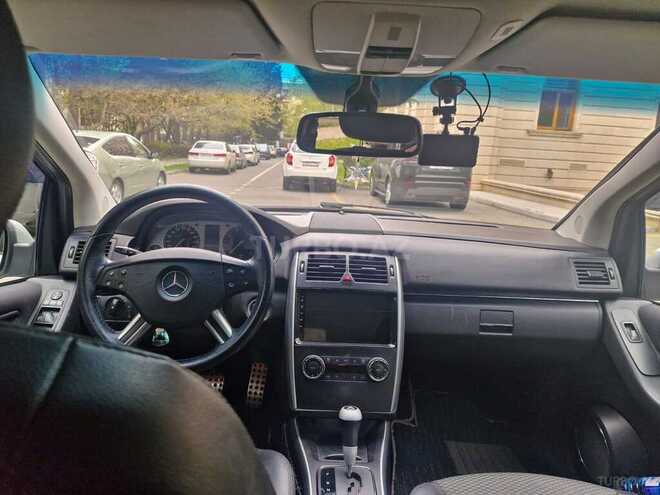 Mercedes B 200 2008, 129,000 km - 2.0 l - Bakı