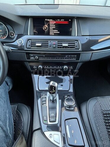 BMW 520 2015, 255,000 km - 2.0 l - Bakı