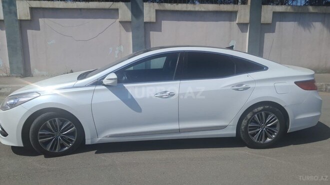 Hyundai Grandeur 2015, 185,276 km - 2.2 л - Bakı
