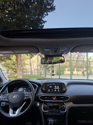 Hyundai Santa Fe 2019, 96,000 km - 2.0 l - Bakı