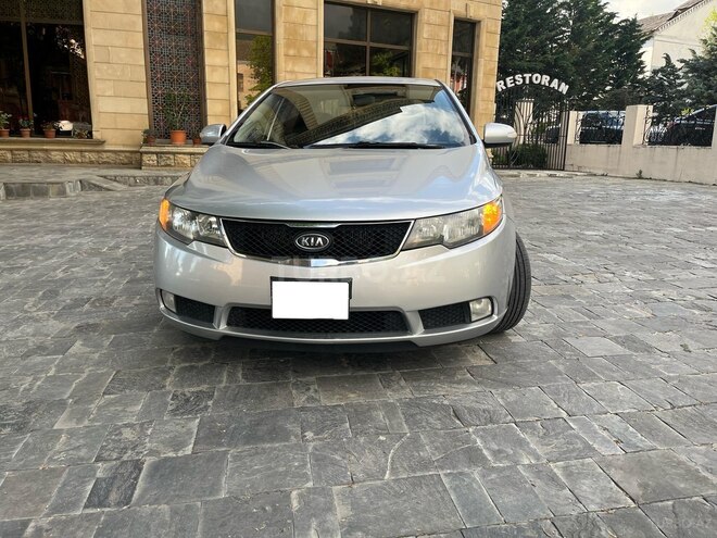 Kia Cerato 2009, 268,000 km - 1.6 l - Şəki