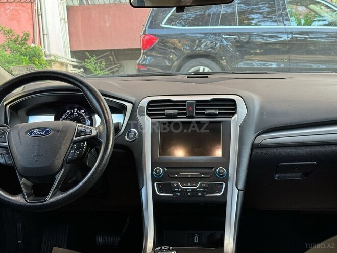 Ford Fusion (North America) 2018, 130,000 km - 1.5 л - Bakı