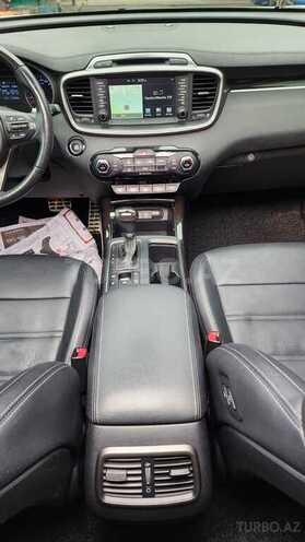 Kia Sorento-8