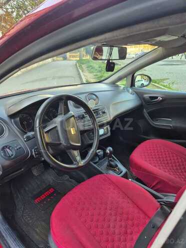 SEAT Ibiza-3