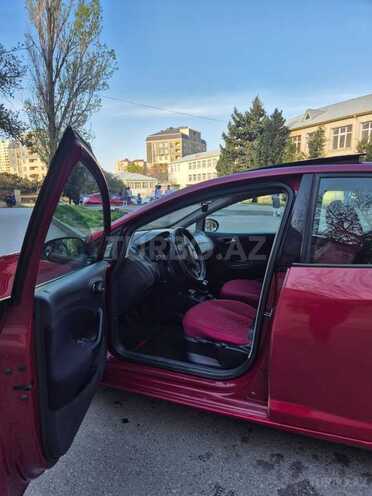 SEAT Ibiza-13