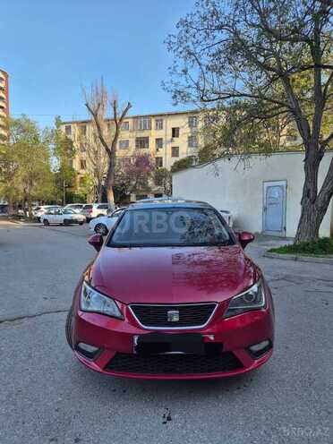 SEAT Ibiza-1