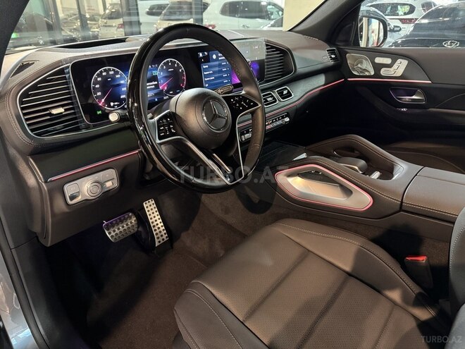 Mercedes GLS 450 4MATIC-8