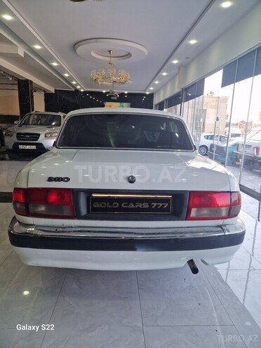 GAZ 31105-4