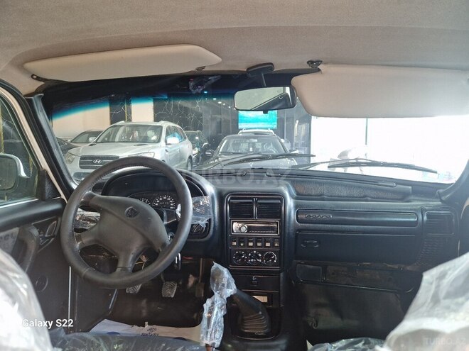 GAZ 31105-5