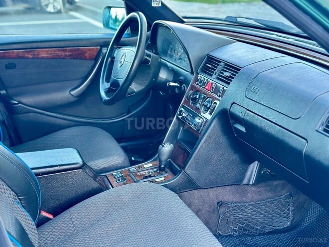 Mercedes C 180 1999, 258,542 km - 1.8 l - Bakı