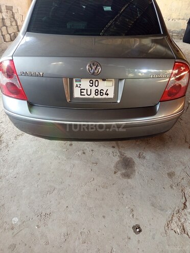 Volkswagen Passat 2001, 331,000 km - 1.8 l - Şirvan