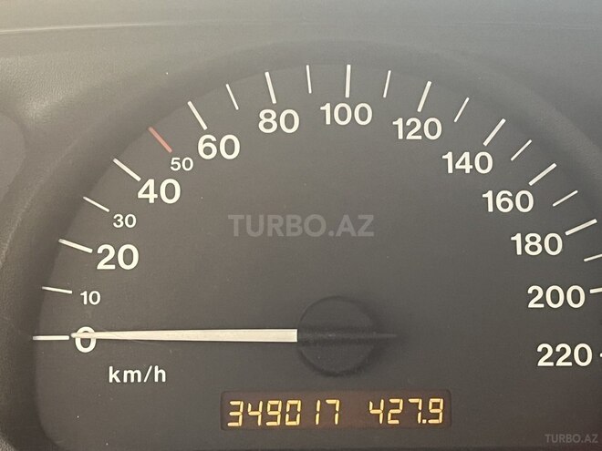 Opel Vectra-8