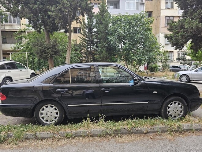 Mercedes E 230 1997, 430,000 km - 2.3 l - Bakı