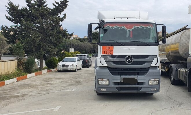 Mercedes Axor 1840 2012, 88,000 km - 12.0 l - Bakı