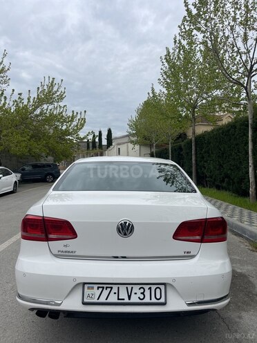 Volkswagen Passat 2011, 145,000 km - 1.8 l - Bakı