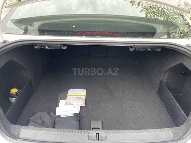 Volkswagen Passat 2011, 145,000 km - 1.8 l - Bakı