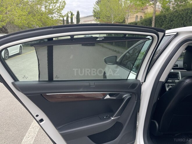 Volkswagen Passat 2011, 145,000 km - 1.8 l - Bakı