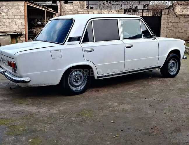 LADA (VAZ) 21011 1980, 90,000 km - 1.6 l - Yevlax