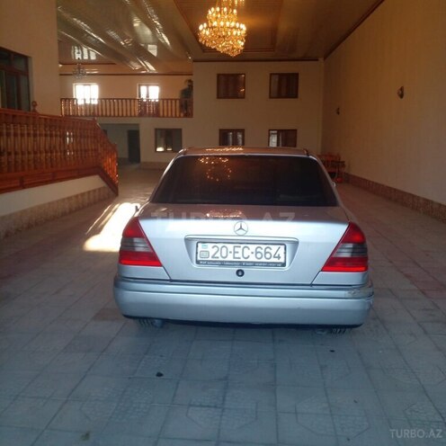 Mercedes C 180 1995, 235,000 km - 1.8 l - Şəmkir