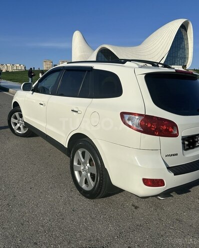 Hyundai Santa Fe-3