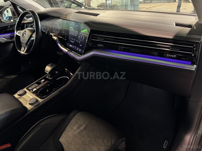 Volkswagen Touareg 2018, 101,000 km - 3.0 l - Bakı