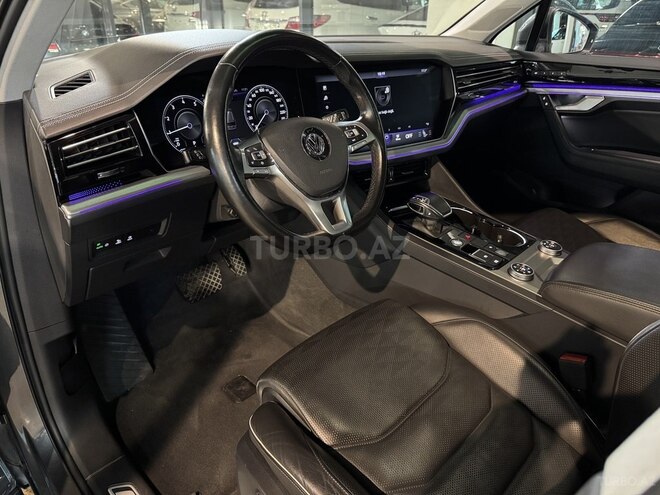 Volkswagen Touareg 2018, 101,000 km - 3.0 l - Bakı