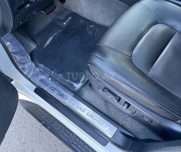 Toyota Land Cruiser 2013, 79,000 km - 4.0 l - Sumqayıt