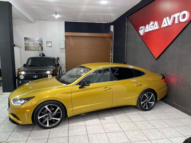 Hyundai Sonata-4