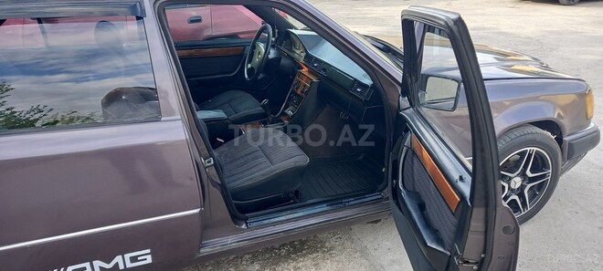 Mercedes E 250 1992, 388,880 km - 2.5 l - Şirvan