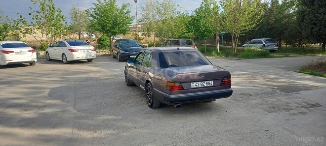 Mercedes E 250 1992, 388,880 km - 2.5 l - Şirvan