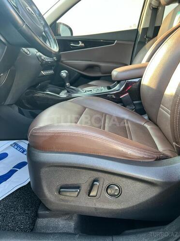 Kia Sorento 2015, 193,370 km - 2.0 л - Bakı