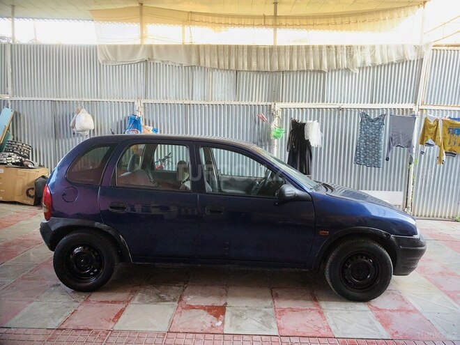 Opel Vita 1995, 235,358 km - 1.4 l - Qazax