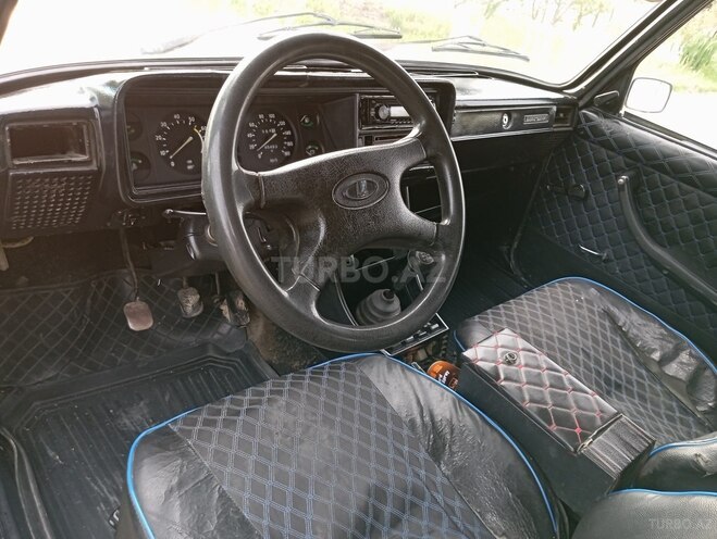LADA (VAZ) 2107 1982, 99,999 km - 1.6 l - Salyan