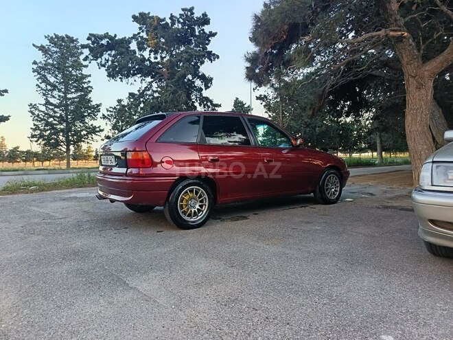 Opel Astra 1996, 329,052 km - 1.6 l - Bakı