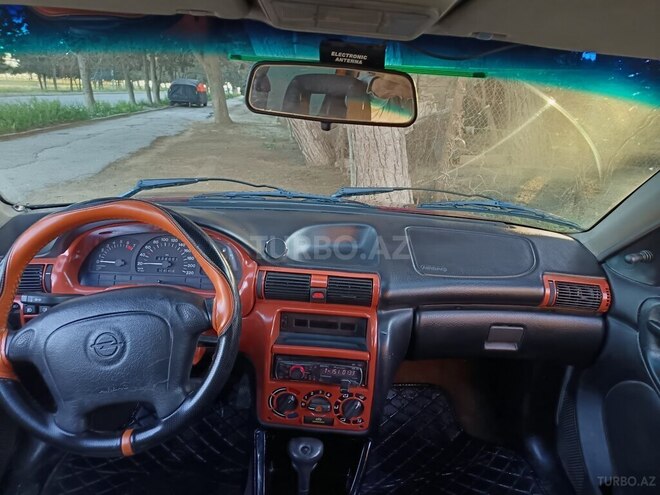 Opel Astra 1996, 329,052 km - 1.6 l - Bakı
