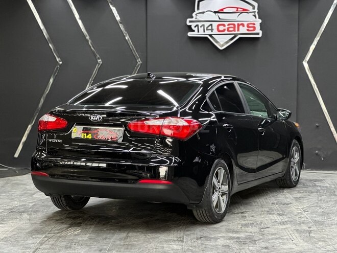 Kia Forte 2015, 220,279 km - 2.0 l - Bakı