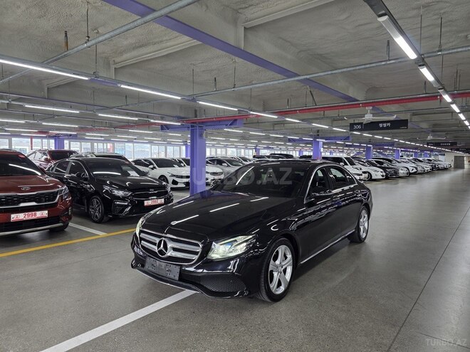 Mercedes E 220 d 2016, 275,600 km - 2.0 l - Bakı