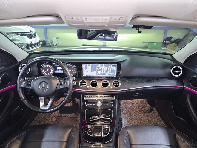 Mercedes E 220 d 2016, 275,600 km - 2.0 l - Bakı