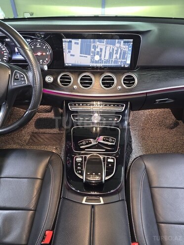 Mercedes E 220 d 2016, 275,600 km - 2.0 l - Bakı