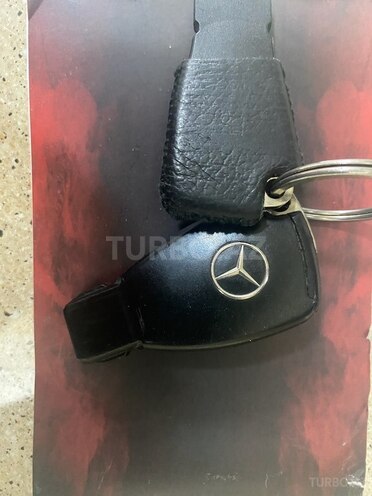 Mercedes C 200 2000, 234,500 km - 2.0 л - Bakı