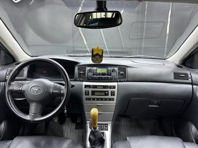 Toyota Corolla-11