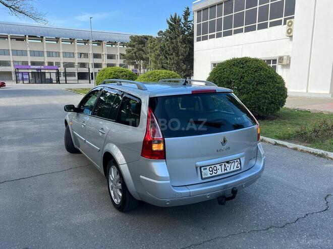 Renault Megane-8