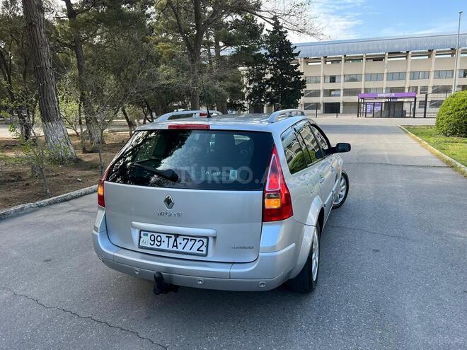 Renault Megane-10