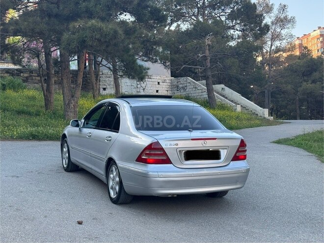 Mercedes C 240-6