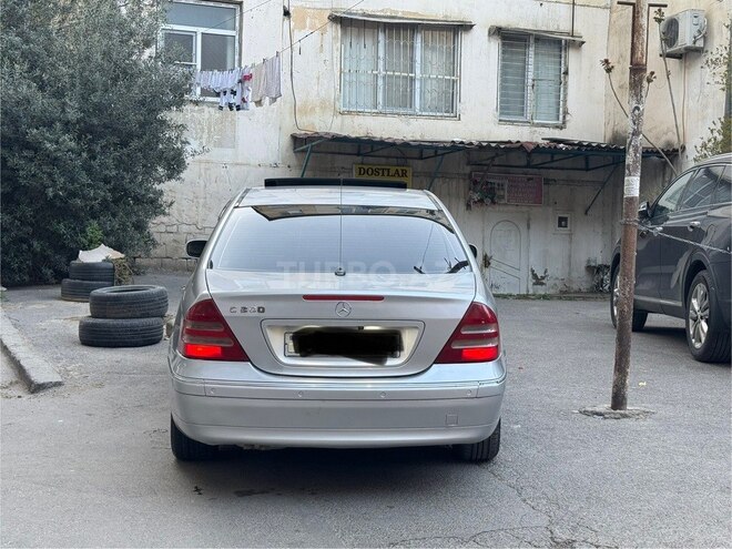 Mercedes C 240-3